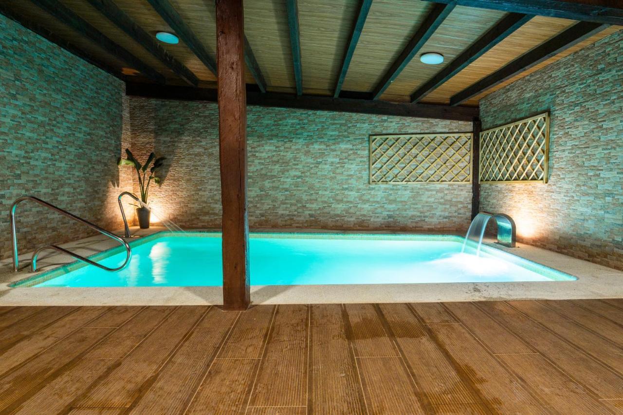 Albergue Gbc Caldas Кальдас-де-Рейс Екстер'єр фото