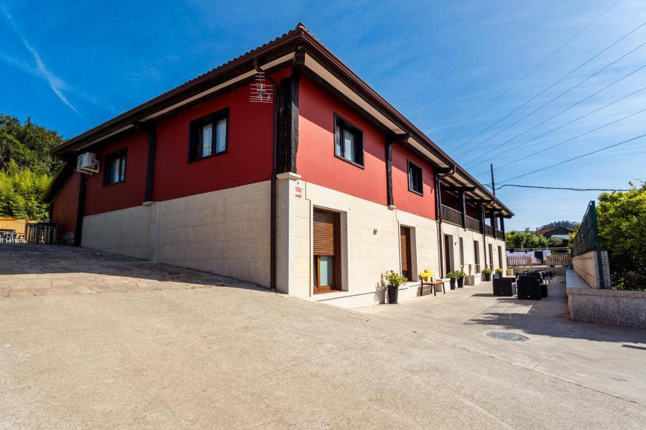 Albergue Gbc Caldas Кальдас-де-Рейс Екстер'єр фото